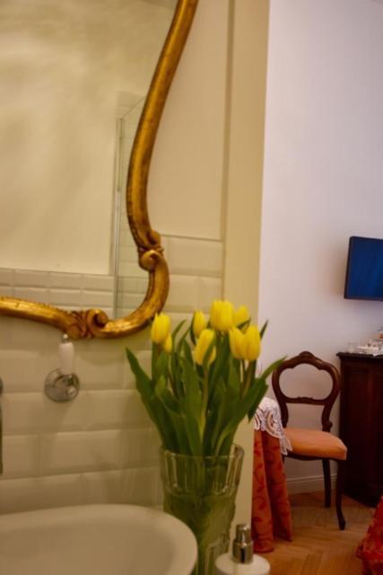 La Belle Coquette Bed & Breakfast Como Bagian luar foto
